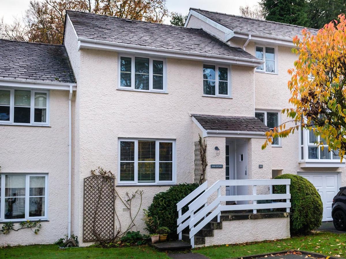 Villa The Neon Rose Bowness-on-Windermere Exterior foto